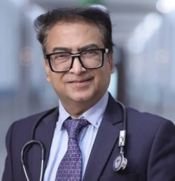 Dr Praveen Gupta